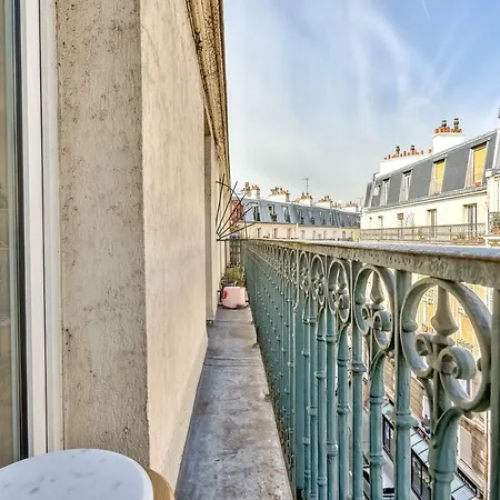 ~~ Charming For 3 *belleville* ~~ Parigi