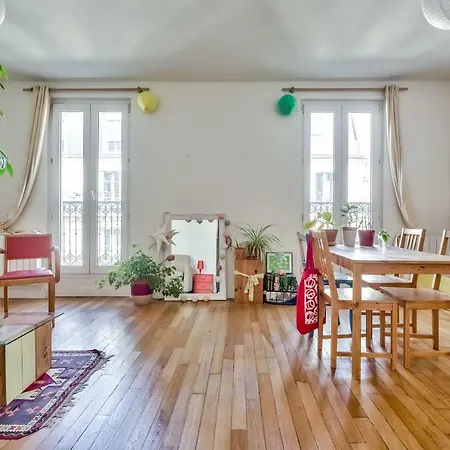 ~~ Charming For 3 *belleville* ~~ *